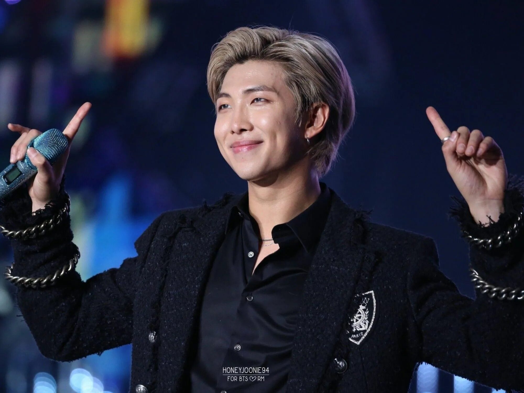 Джун из bts. Намджун бтс. bts намджун 2025.