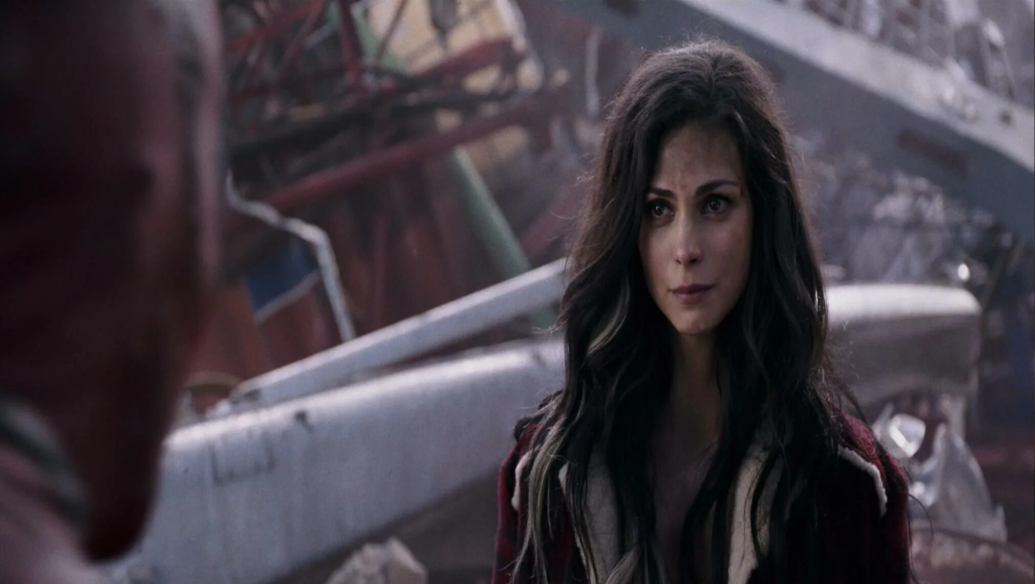 Морена баккарин дэдпул ванесса. Морена баккарин дэдпул ванесса. Морена дэдпул. Морена баккарин дэдпул 2. Морена дэдпул.