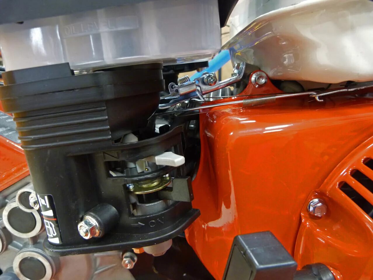 Мотоблок брайт 135 15 л. Мб брайт 105. Мотоблок brait br-135ga. Вом мотоблока брайт 135. Вал отбора мощности мотоблока брайт 135.