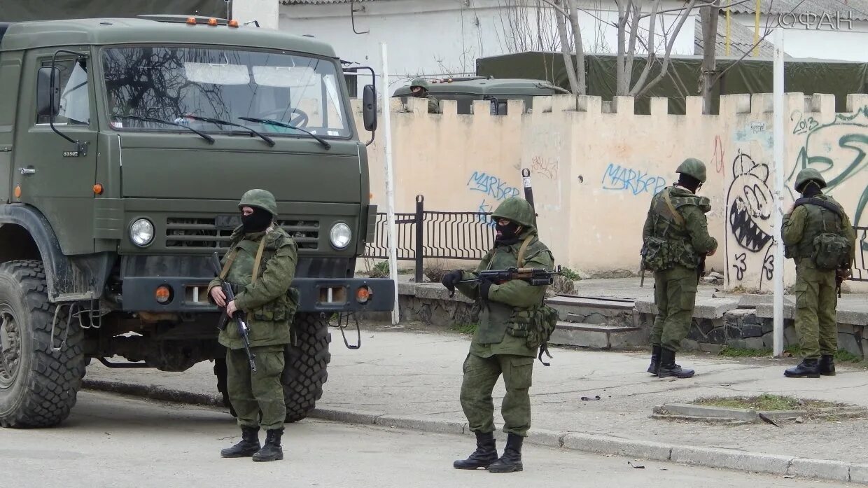 Российские войска вошли . В. Горловку. Ваений в Москве Украини. Особый статус калининграда