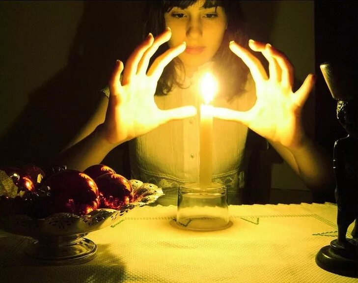 Приворот на ушедшего. Колдовство порча. магические приворот. магические ритуалы для приворота. приворот и любовные обряды.
