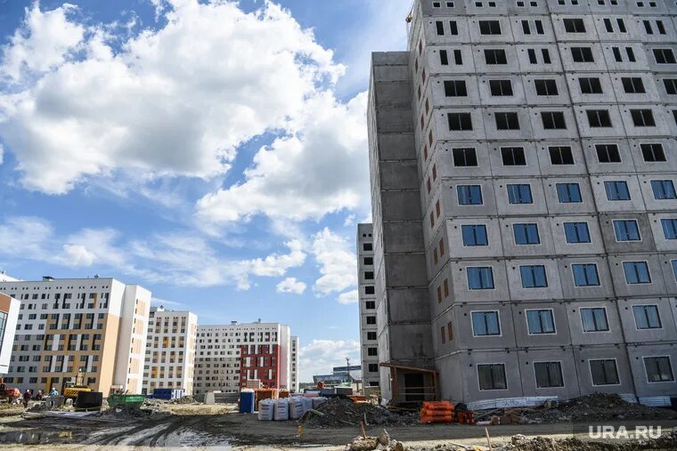 Екб 2025. Масштабное строительство. деревня универсиады екатеринбург. универсиада в екатеринбурге 2025 строительство синара девелопмент. стройка 2025 попова 113 16 этажей.