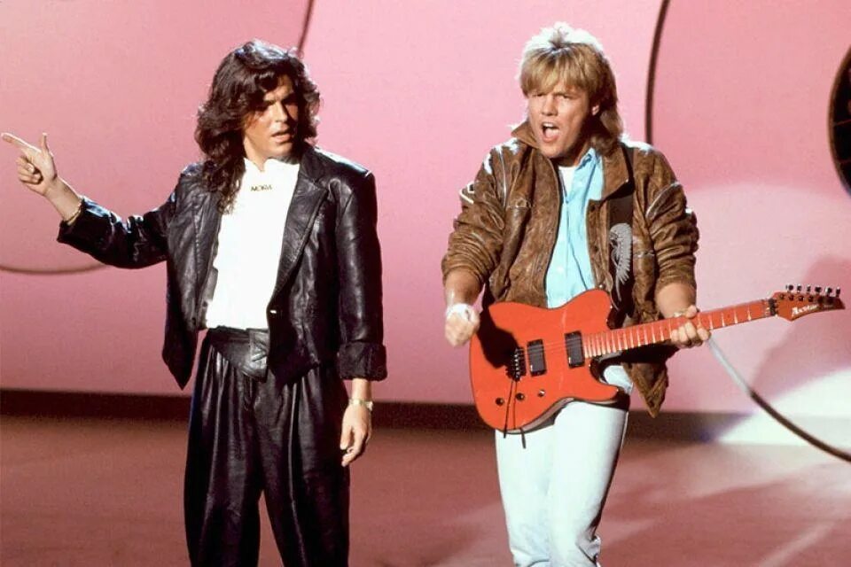 Modern talking world. Группа Modern talking. Солист Модерн токинг. Modern talking в полный рост. Modern talking сейчас.