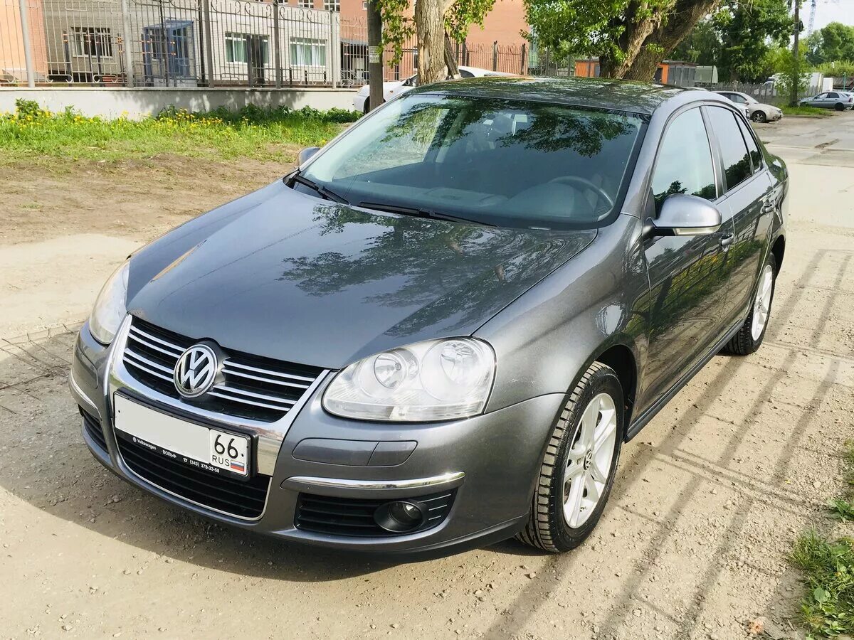 Фольксваген джетта б у. Volkswagen Джетта 2010. VW Jetta 2010 1.6. Фольксваген Джетта 5 2010. Фольксваген Джетта 2010г.