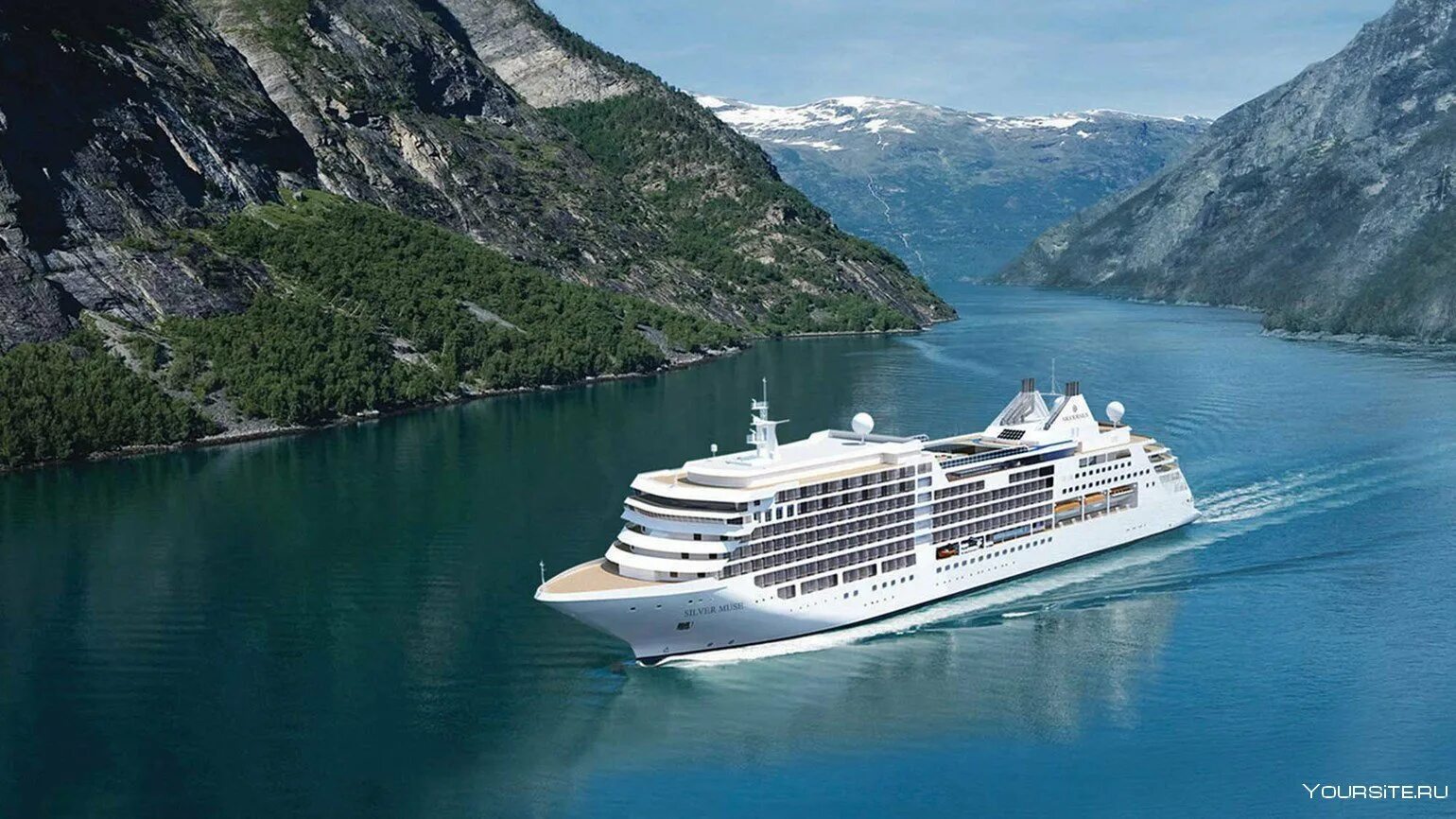 Судно кругосветного путешествия. Круиз Silversea. Silver Discoverer круизный лайнер. Корабль Silversea. Круизная компания Silversea.