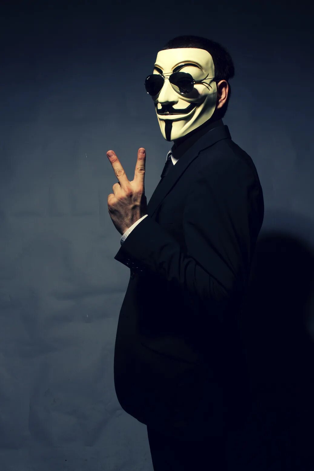 Anonymous c
