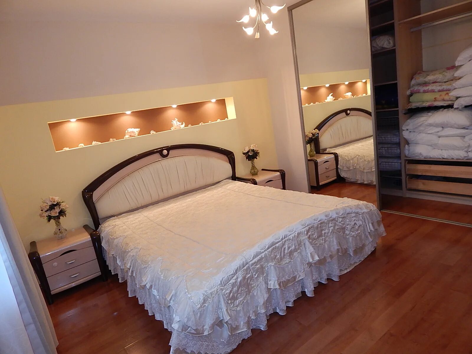 снять квартиру возле ауры