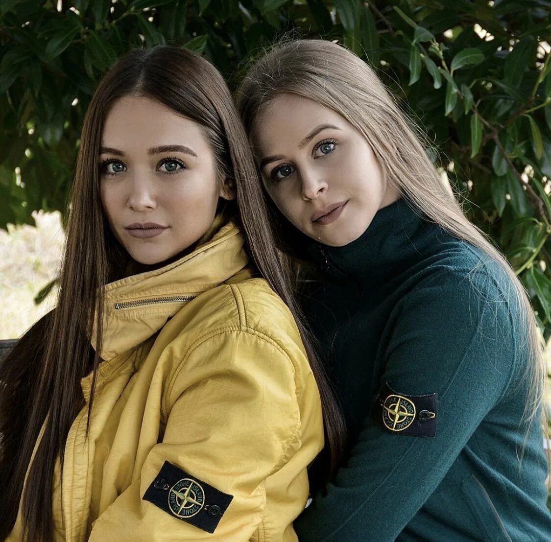 Девушка в стон Айленд. Девушки в стон Исланд. Кэжуал стоник. Stone Island девушки. Стоун девочка