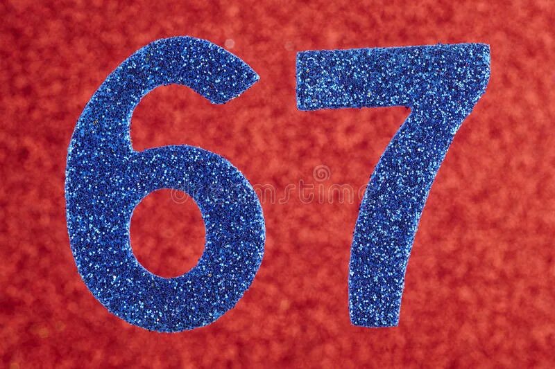 3 года 63 года. Цифра 69 на Красном фоне. Номер семь синого цвета. Цифра 60 синяя. Номер 67 синий.
