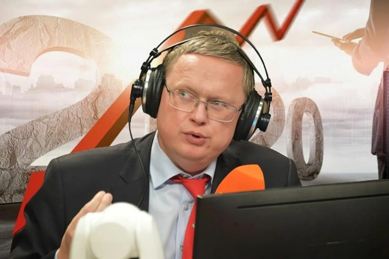 Делягин последнее видео. Делягин михаил последние выступления 2025. делягин последнее 2025. делягин последнее. михаил делягин справедливая россия.