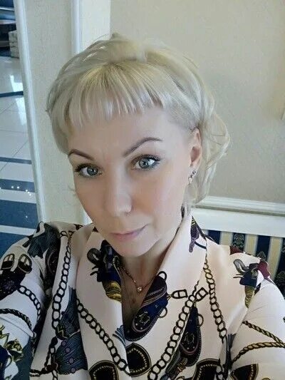 Женщину в мурманске. Женщины мурманска за 50 лет. Девушки мурманска. Женщины мурманска. Женщину в мурманске.