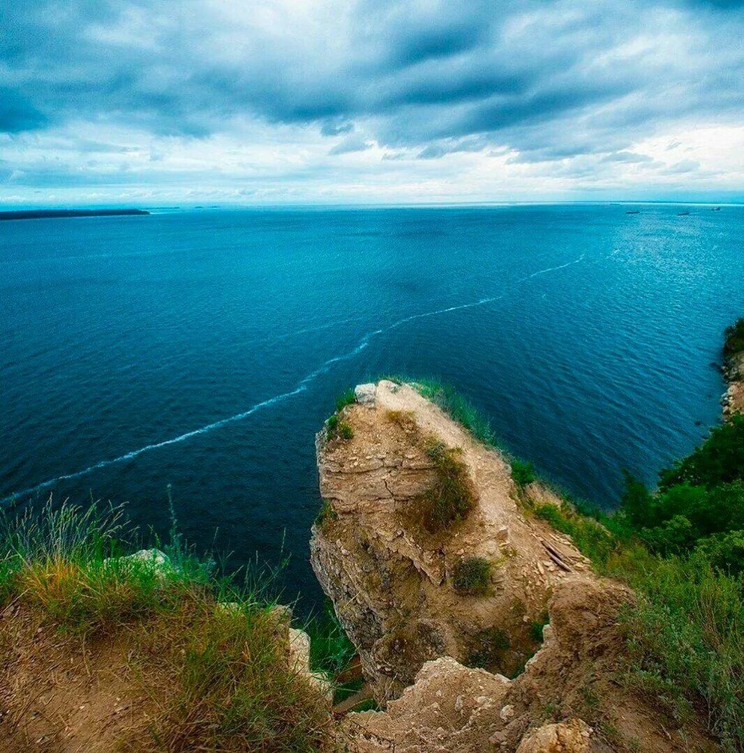 Камское устье берег. Татарстан камское устье скалы. Камское устье берег. Камское устье берег волги. Камское устье волга.