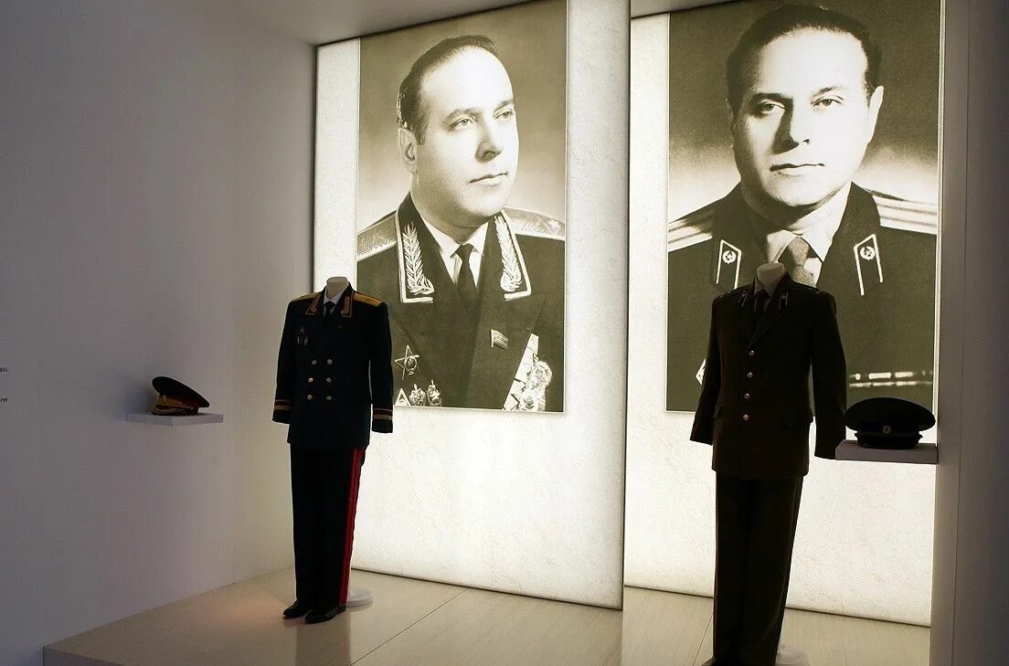Алиев кгб. Гейдар алиевич алиев 1923-2003. гейдар алиев кгб. гейдар алиев генерал кгб. полковник кгб гейдар алиев.
