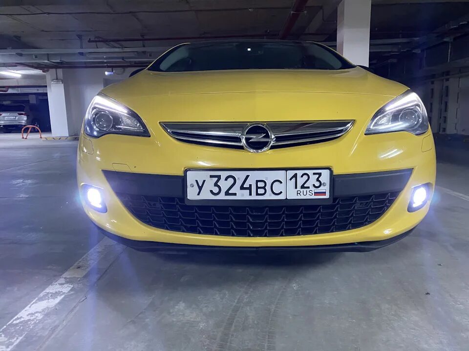 Led ПТФ Opel Astra j GTC. Led Opel Astra h GTC ПТФ. Led туманки Opel Astra j GTC.