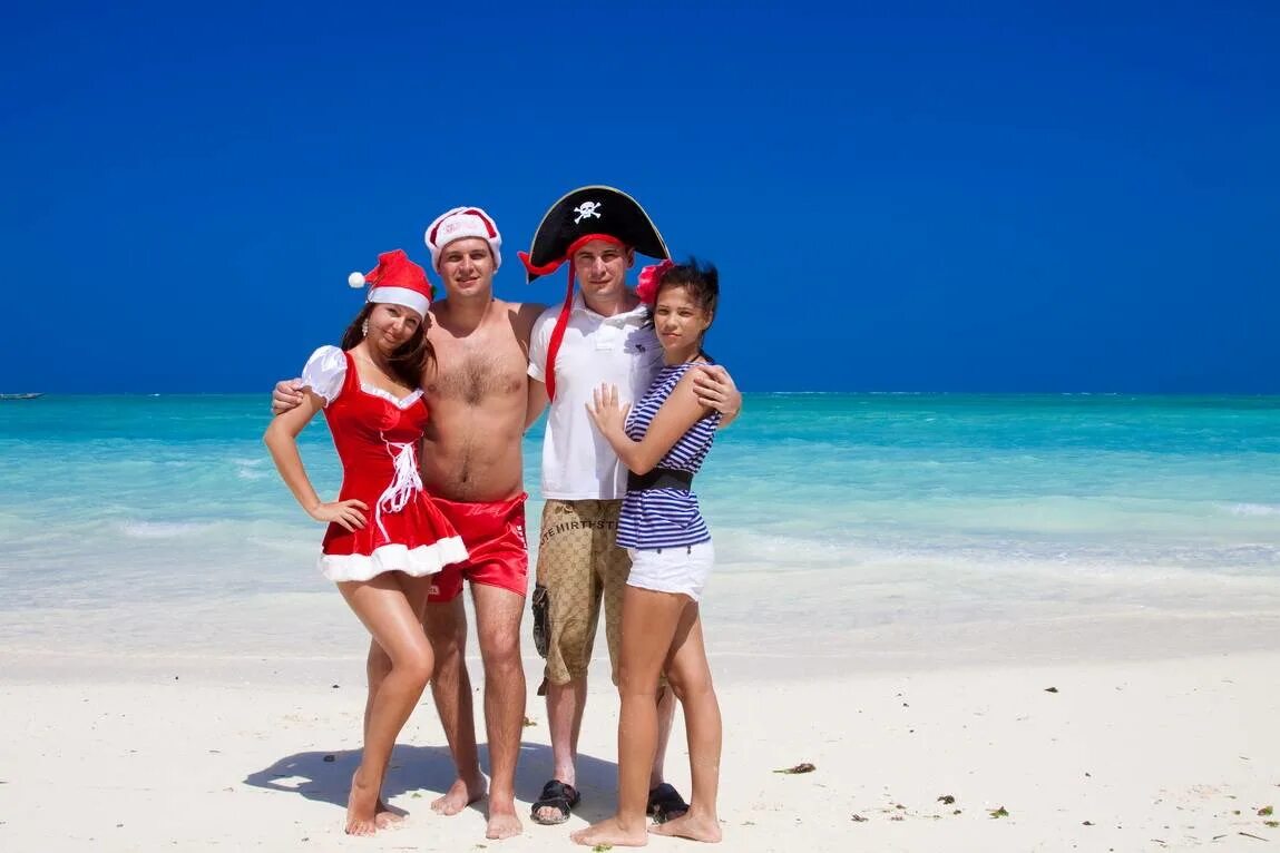 Где можно отдохнуть на праздниках. Новый год на море. Новый год в Египте. Новогодние каникулы на море. Куба новый год.