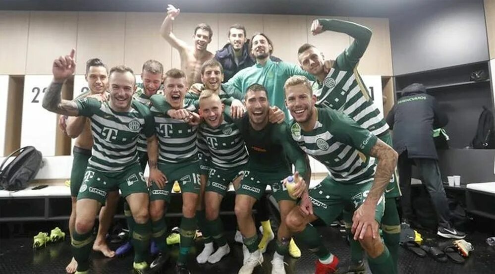 Фк ференцварош. Ференцварош форма. Диошдьер ференцварош. Ferencvaros. Ференцварош 2023.