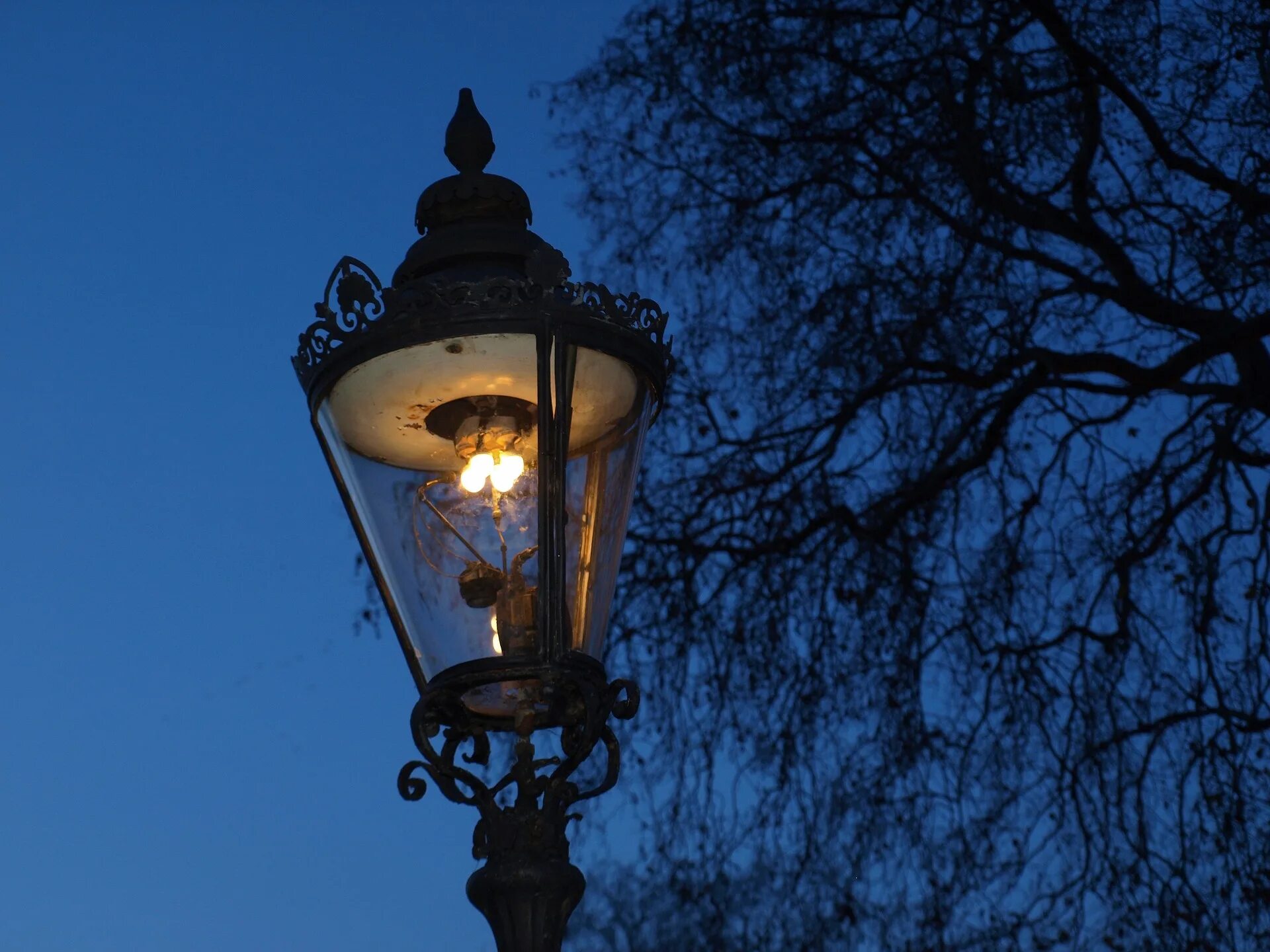 Ночные фонари купить. Уличный фонарь. Красивые фонари. Ночные фонари. Газовый фонарь.