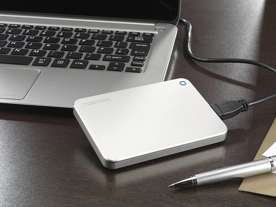 Как можно использовать внешний жесткий диск. Toshiba canvio premium. toshiba canvio premium серебристый. toshiba canvio slim for mac (hdtd210esmea) open cover. внешний hdd toshiba canvio premium for mac 2 тб.