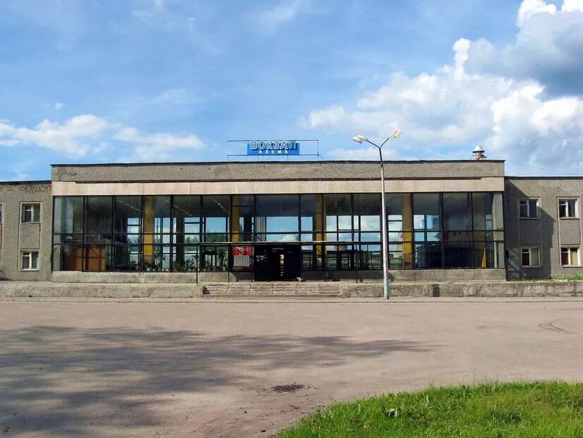 здание железнодорожного вокзала суоярви. станция суоярви 1. станция суоярви 1. вокзал суоярви. железнодорожная станция суоярви.