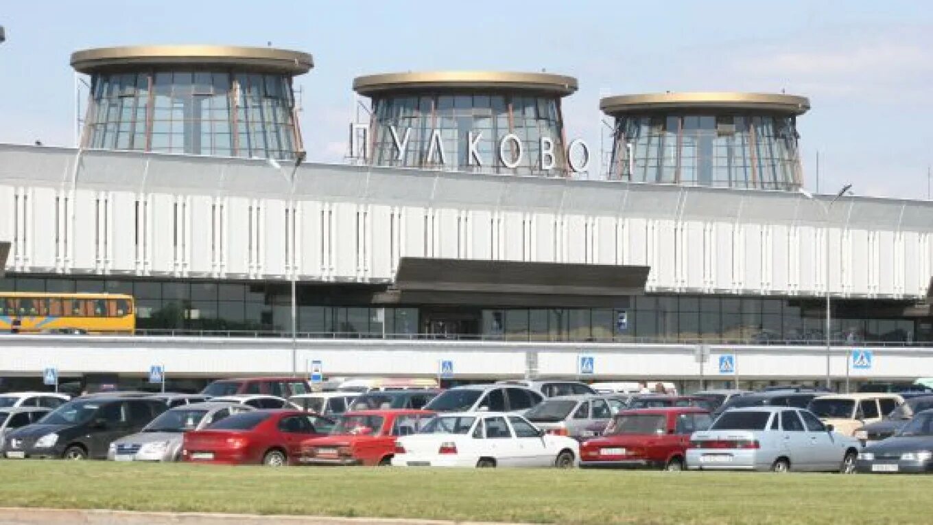 Станция аэропорт пулково. Аэропорт цюрих внутри. Автовокзал на обводном. Аэропорт пулково санкт-петербург. Санкт-петербург аэропорт пулково 1.