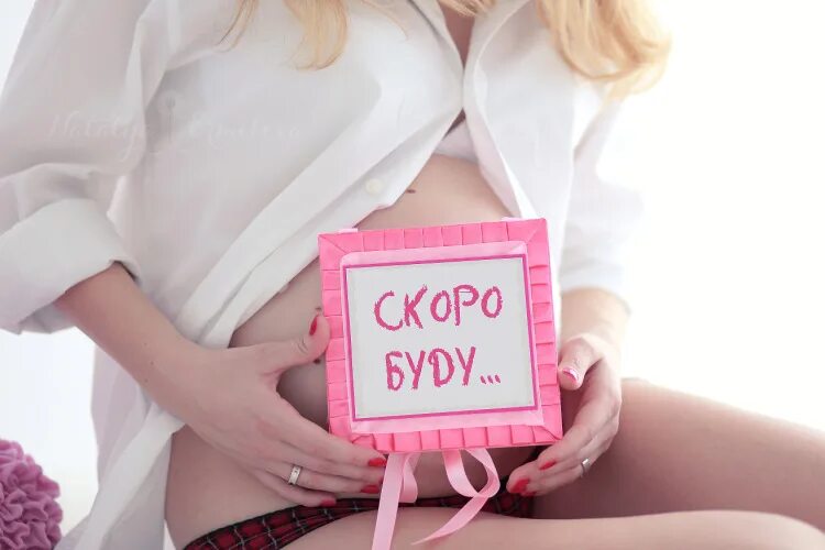 фотосессия беременной с цветами. ожидании чуда про беременность. открытка в ожидании малыша. в ожидании малыша скоро буду. в ожидании чуда беременность.