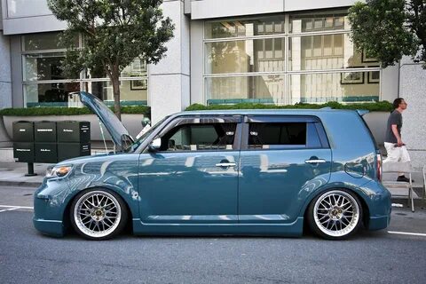 Scion bb