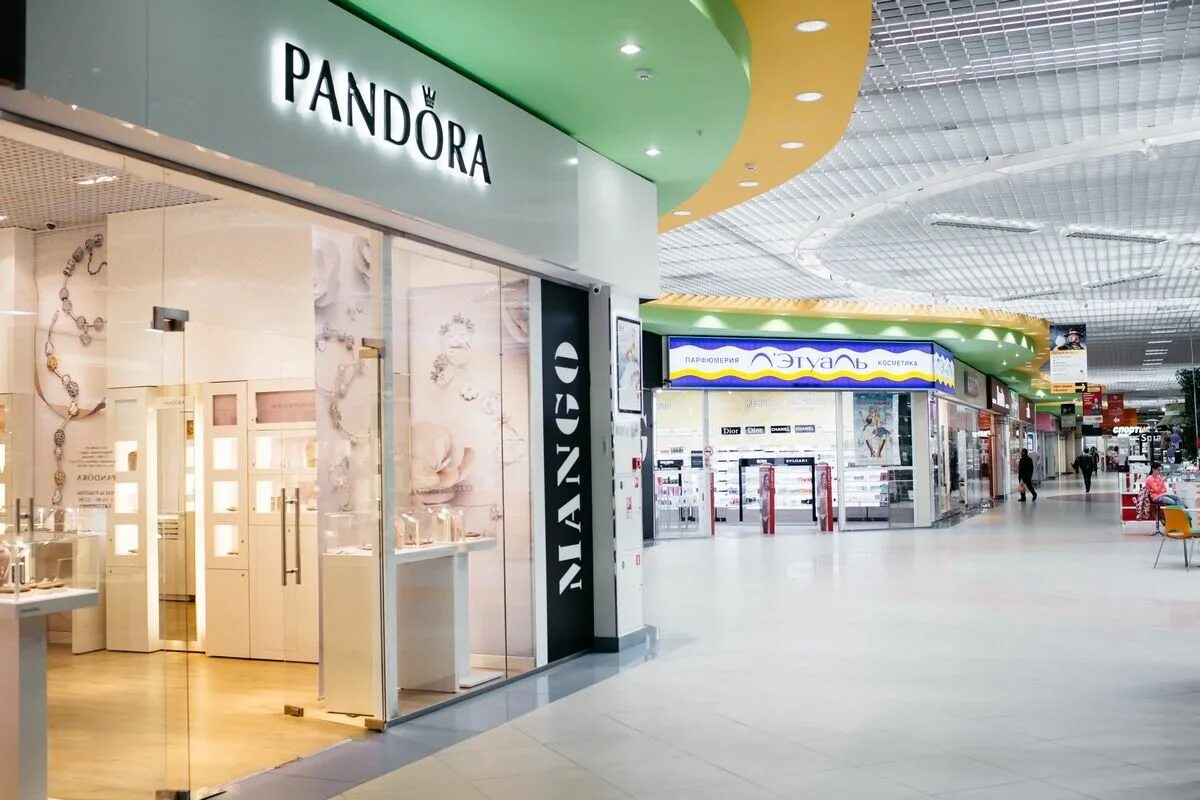 Коллаж пенза магазины. Тц коллаж пенза магазины. Ц коллаж пенза. Коллаж пенза центр. Магазины тц коллаж.