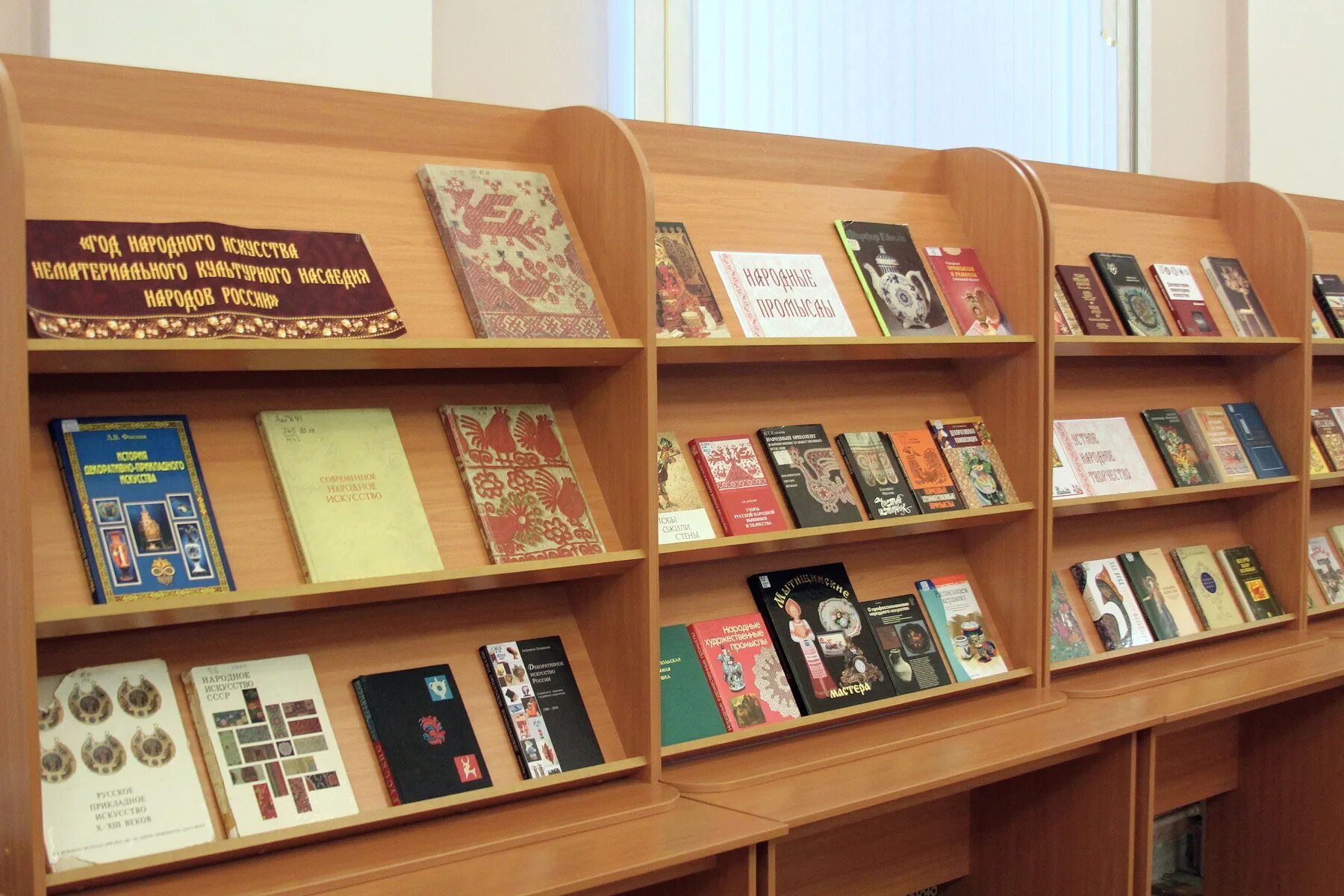 библиотека имени твардовского смоленск. библиотека твардовского смоленск внутри. центральная библиотека смоленск. смоленская библиотека имени твардовского. библиотека имени твардовского смоленск.