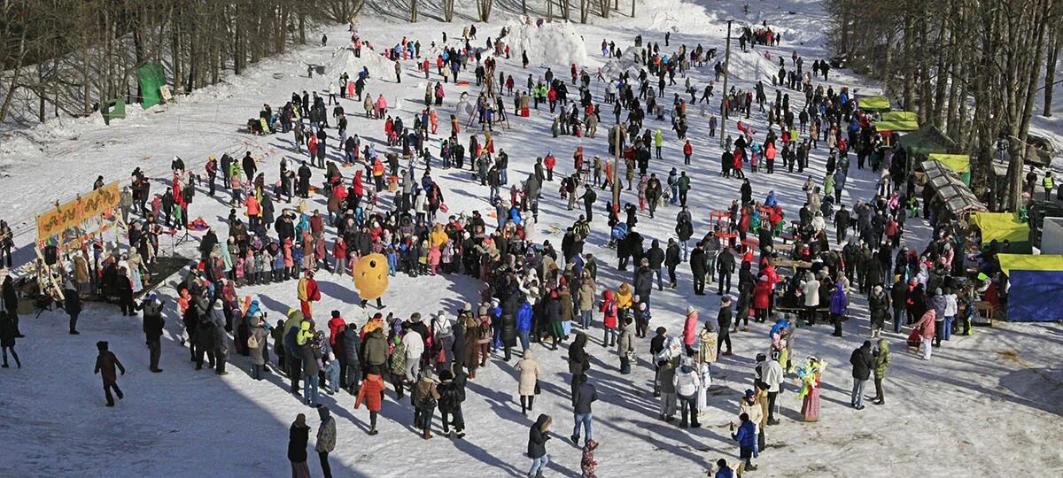 Звенигород масленица на городке. Звенигород масленица на городке. Программа масленица звенигород. Афиша спортивного мероприятия. Масленица в звенигороде.