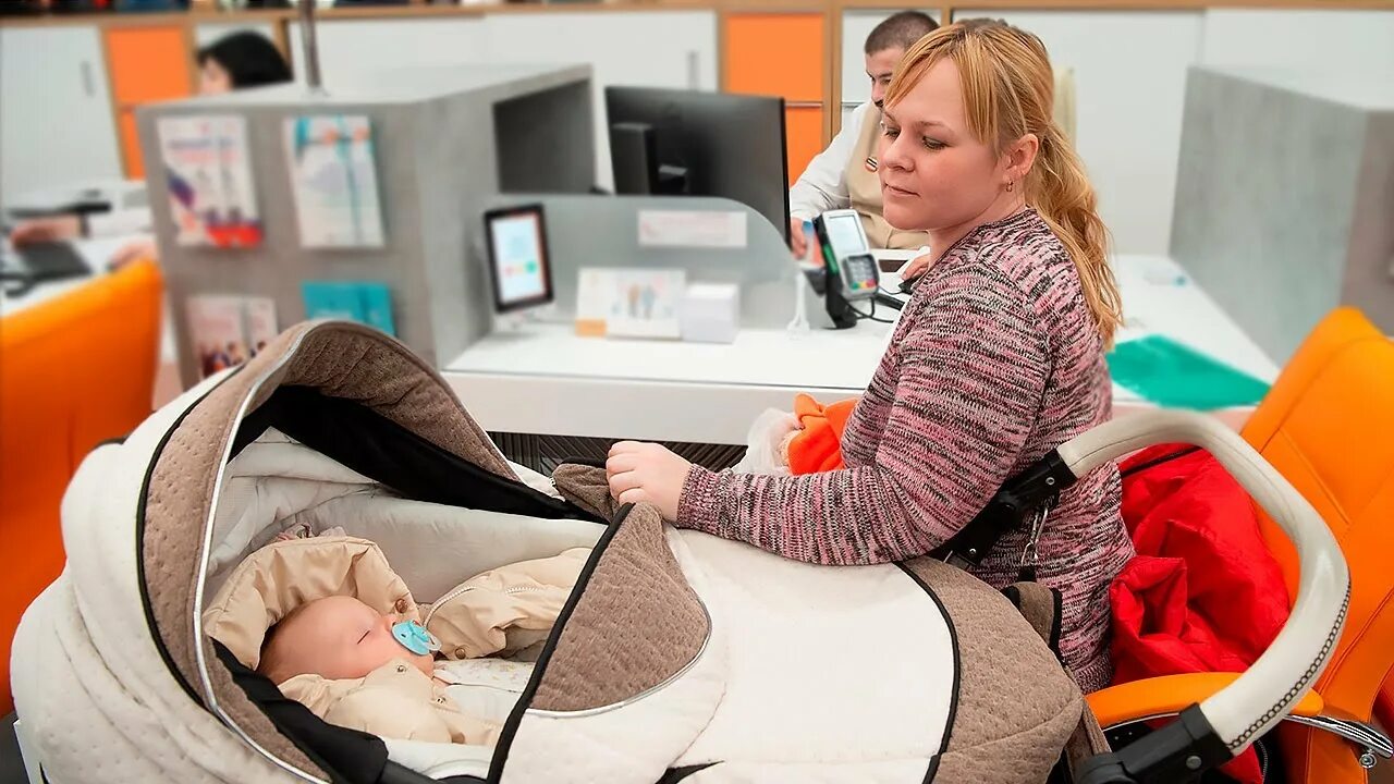 Мама беременна. Выплаты к 1 сентября 2022 школьникам. 80 тысяч детям. Дети и деньги. Соцфонда.