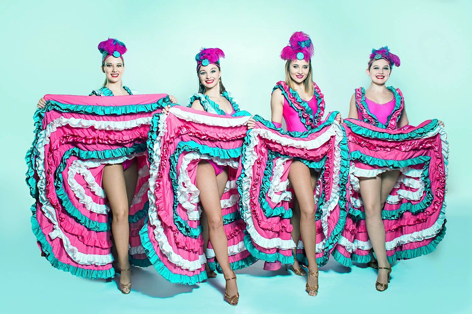 Костюмы кан-кан мулен руж. Шоу балет кабаре мулен руж. Канкан мулен руж. Can-can 6627. Костюмы кан-кан мулен руж.