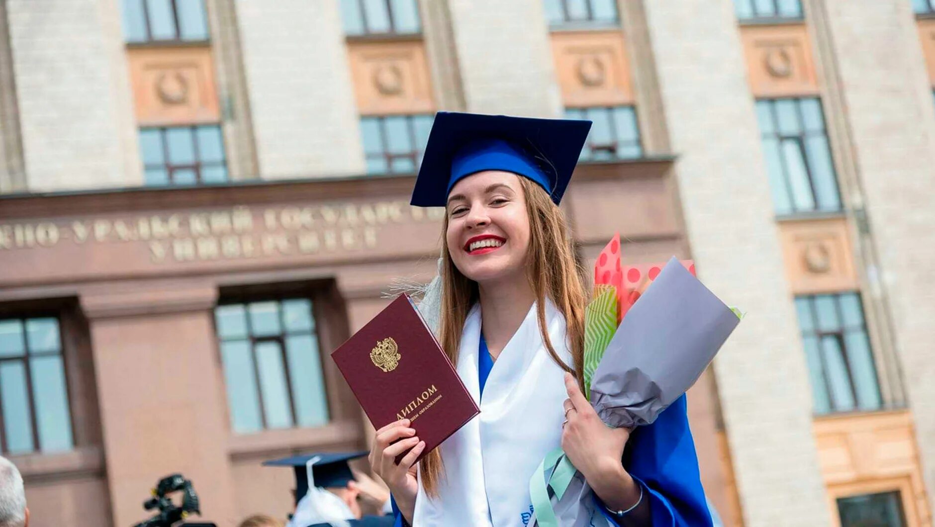 Факультеты высших учебных
