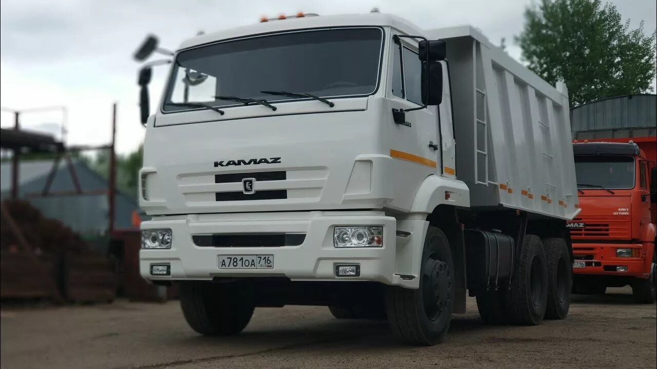 Камаз под белым покрывалом. Камаз белый барс. Камаз 6520 евро 2. Камаз 65115 самосвал цвет белый. Камаз белый лебедь.