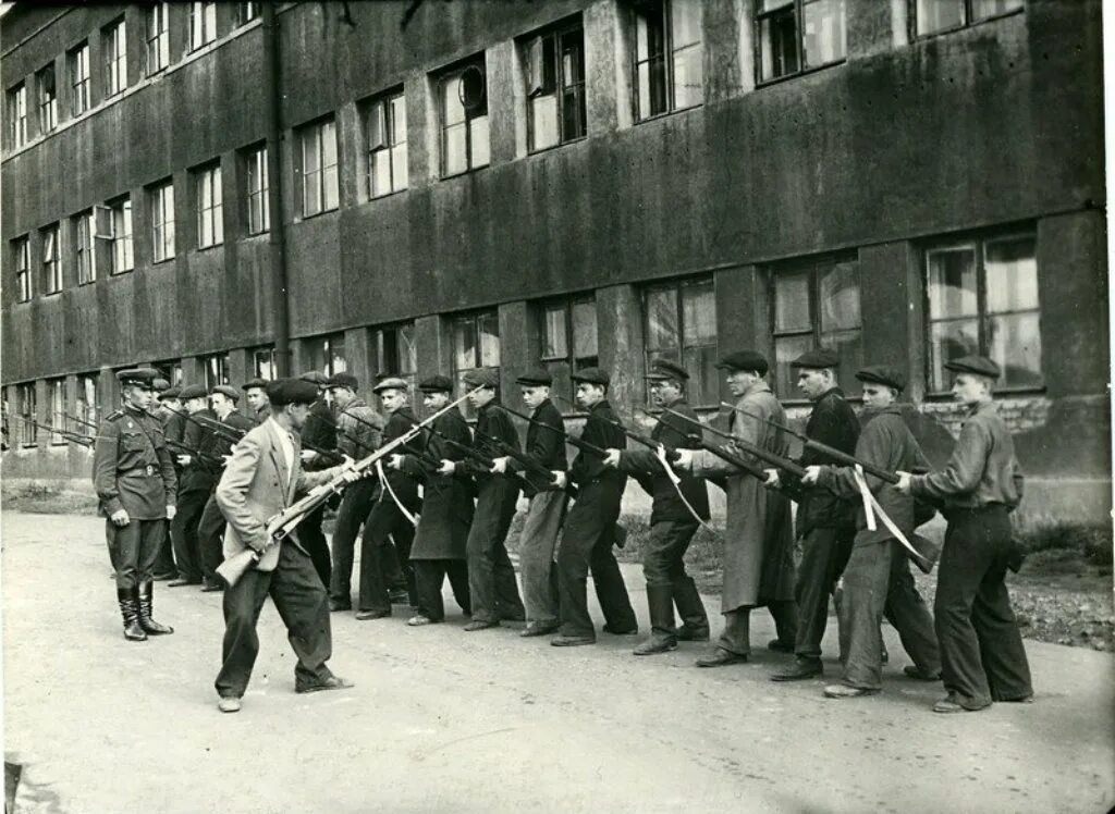 История военное образования. Всевобуч. Всевобуч 1918. Всевобуч 1920. Всевобуч в СССР.