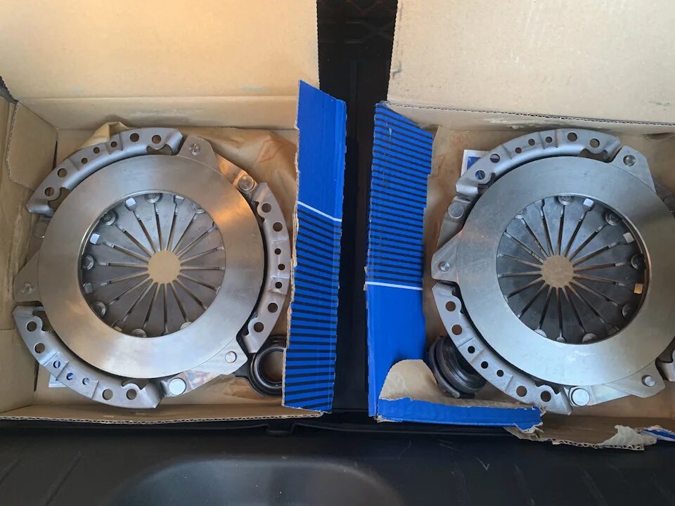 Сломалось сцепление газель некст. Диск сцепления 4216. 8. Замена сцепления некст. Болт сцепления газель next.