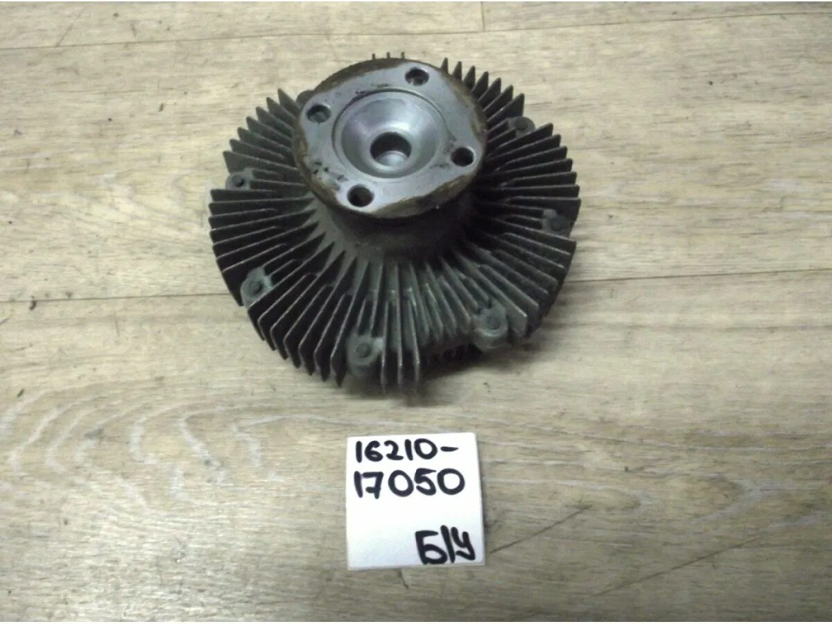 вискомуфта ленд крузер 100