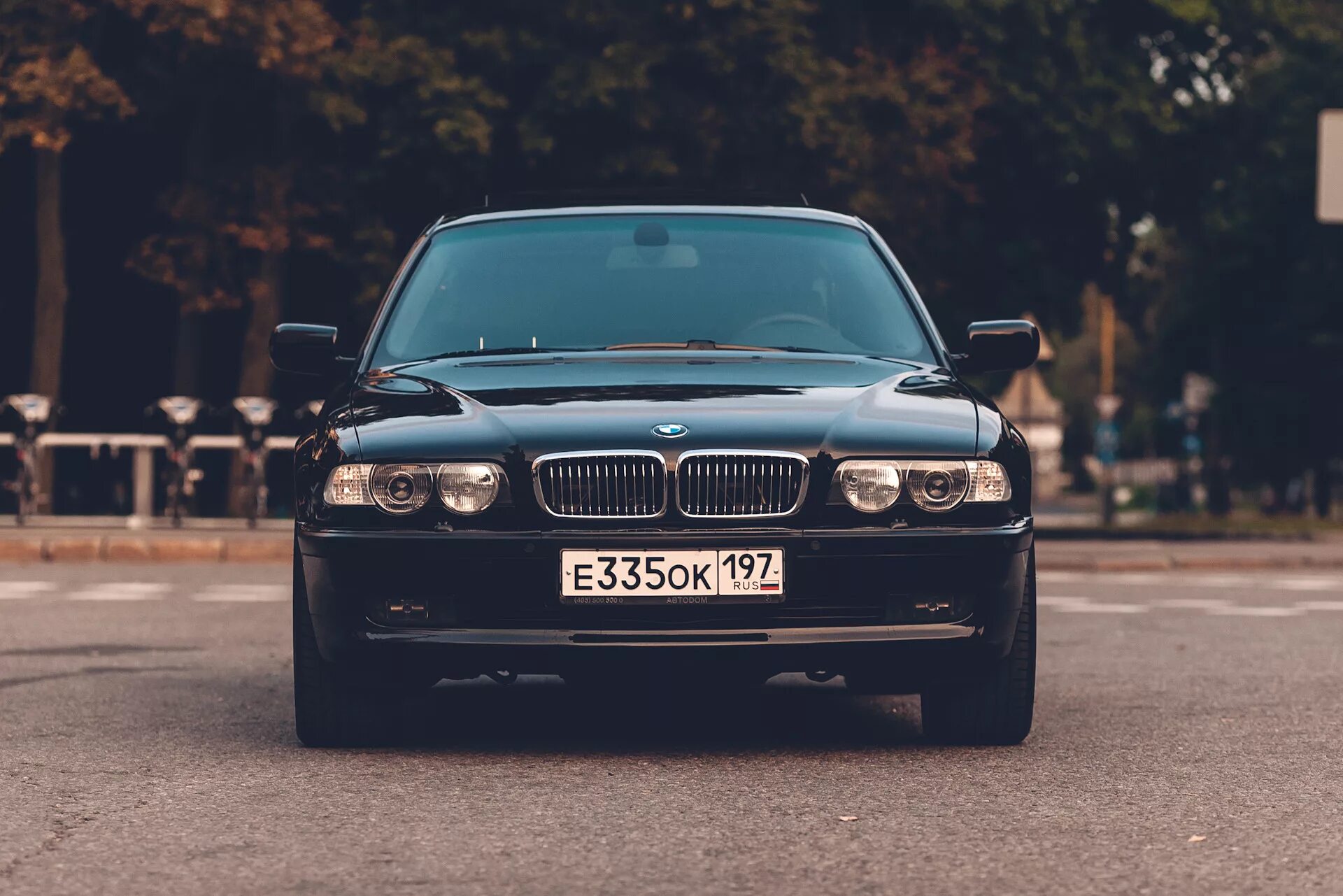 М5 е38. BMW 750i e38. БМВ е38 740. BMW 7 e38 750i. БМВ e38 бумер.