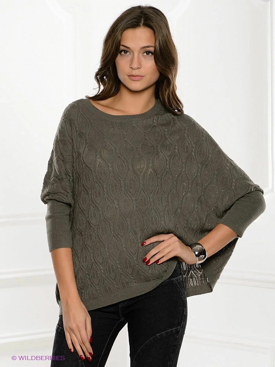 Свитер женский модный. Широкий свитер. Вязаный свитер женский. Свитер свободного кроя женский. Джемпер шейн.