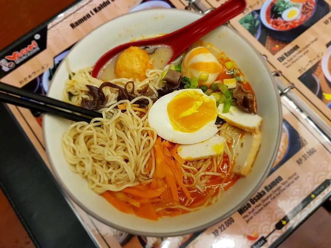 Рамен бар. Джин рамен не острый. Чанчжён рамён. Раменбет ramen beat official homes. Первый рамен.