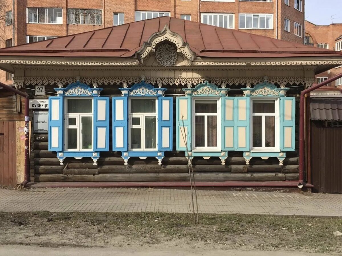 Дом 2 томска. Дом с жар-птицами» (усадьба л. Исторический центр томс. Дом 2 тнт логотип. «сибирское бистро» — дом купца гадалова.