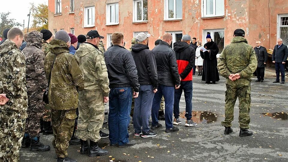 Новости мобилизованных когда домой насовсем вернут свежие. Призывники фото. Мобилизация 2022. Мобилизация Красноярск. Военная мобилизация.