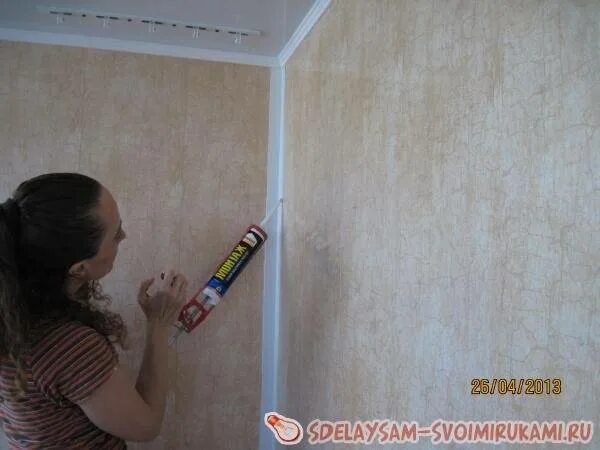 клеящиеся плиты на стены. 3d панели самоклеящиеся блок 20шт белый кирпич 76х71. панели пвх стеновые на клей. на что клеить пластиковые панели. панель стеновая под кирпич на клею.