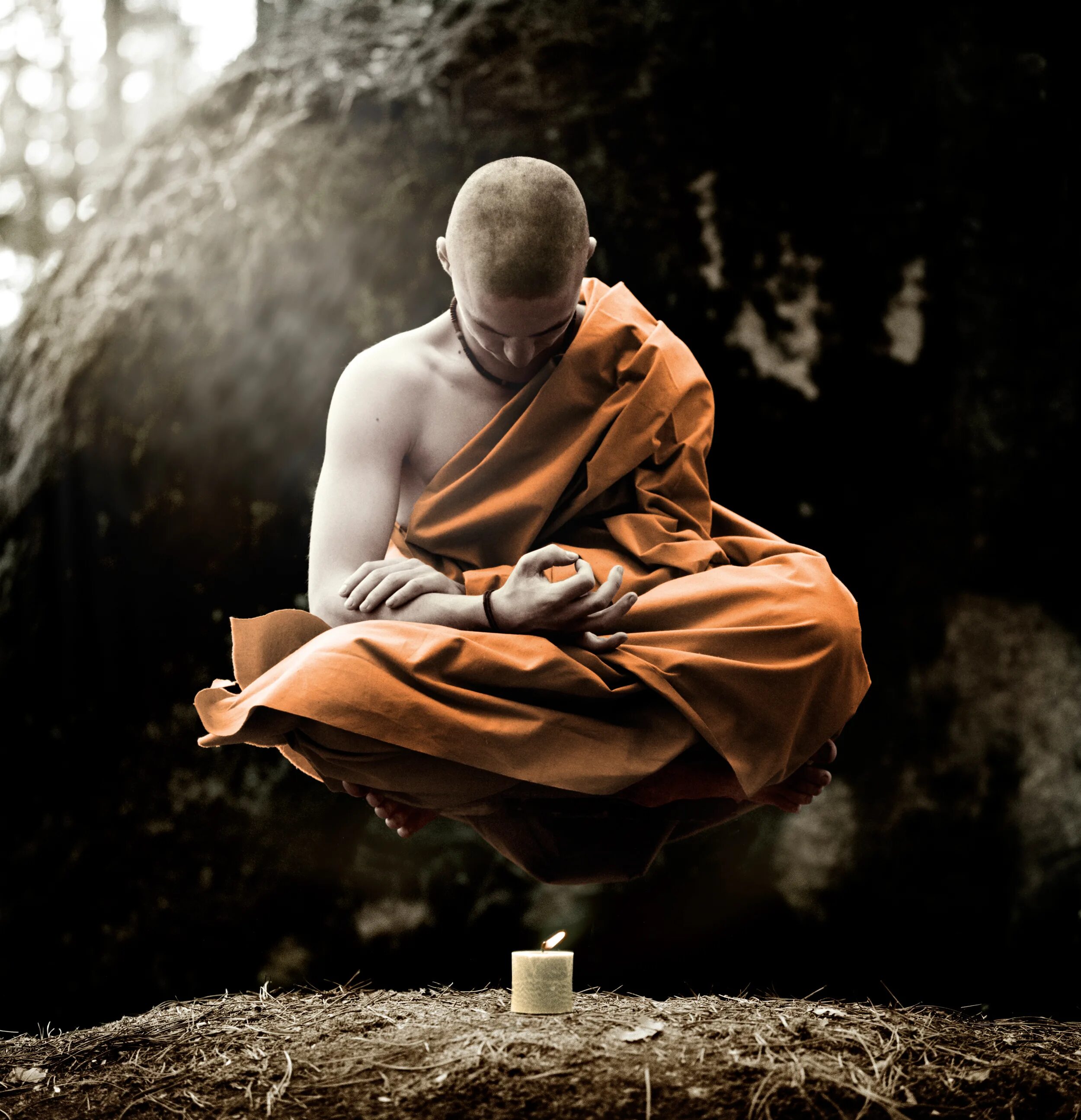 Будда монах. Будда Шаолинь. Монах Шаолинь медитирует. Искусство медитации