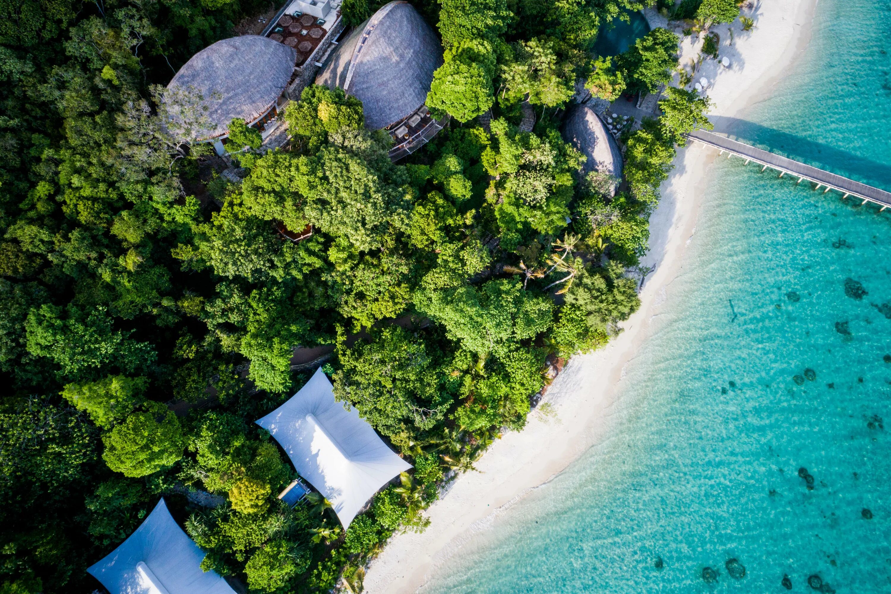 Better and island. Красивый пейзаж Мальдивы. Экотуризм на Бали. Островок путешествия. Остров нихи.