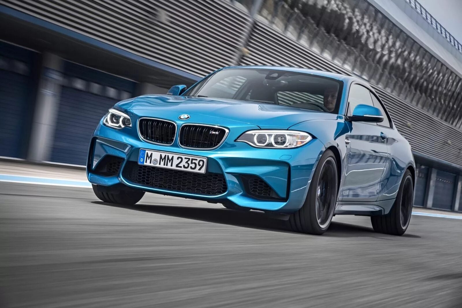 Bmw m tech. BMW m2 f87. BMW m2 Coupe 2016. BMW m2 новая. BMW m2 2015.