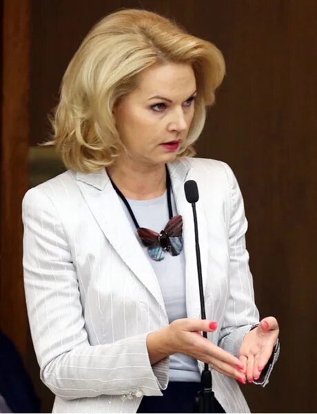 Татьяна голикова биография возраст личная жизнь Вечно сдержанная Татьяна Голикова расплакалась, покидая Госдуму WOMAN