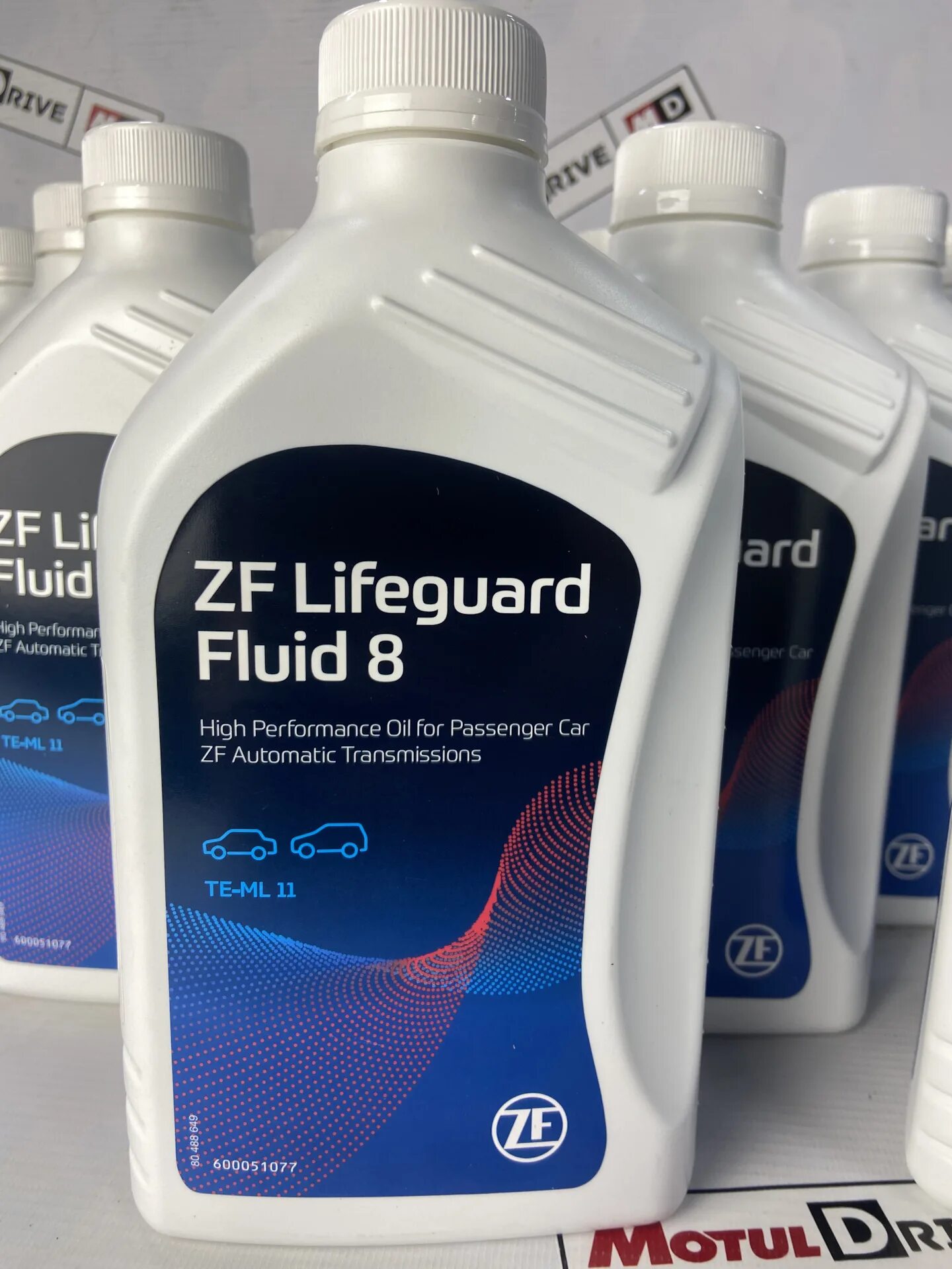 Масло акпп zf 8hp. Масло в АКПП зф8. Масло ZF 8hp. Жидкость гидравлическая ZF LIFEGUARDFLUID 8. ZF масло для АКПП 8.