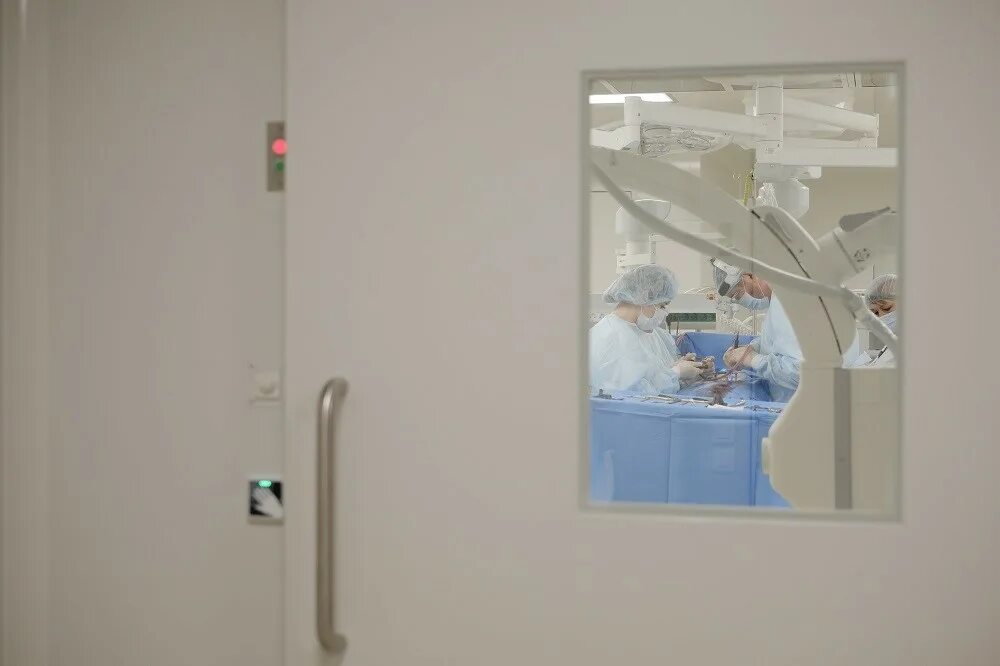 новокузнецкая 29 больница нейрохирургия. 29 больница новокузнецк нейрохирургия врачи. новокузнецк нейрохирургия. онкоцентр екатеринбург соболева. нейрохирург булгаков новокузнецк.