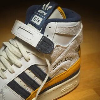 Adidas forum x