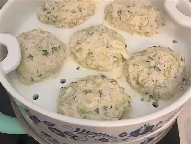 Кабачки на пару в пароварке